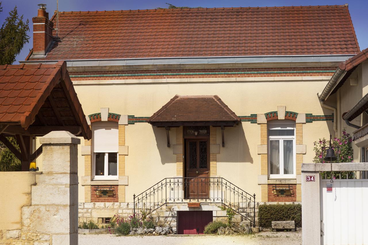 Domaine Gille Guest House Comblanchien Exterior photo